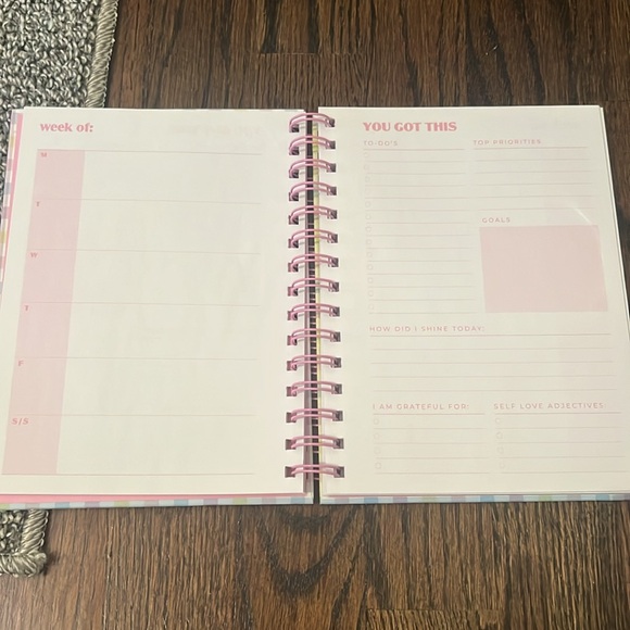 Stoney Clover Planner - Picture 3 of 4